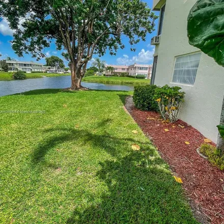 Image 8 - 324 Saxony Trail, Palm Beach County, FL 33446, USA - Apartment for rent