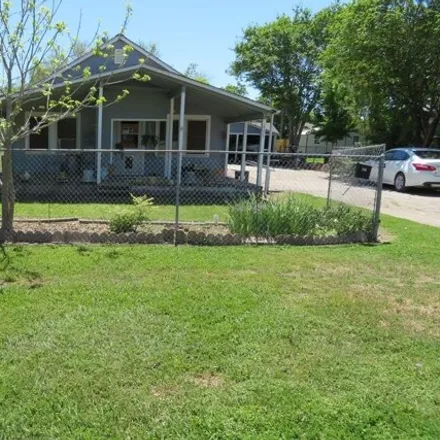 Buy this 3 bed house on 433 Perryman Avenue in Palacios, TX 77465