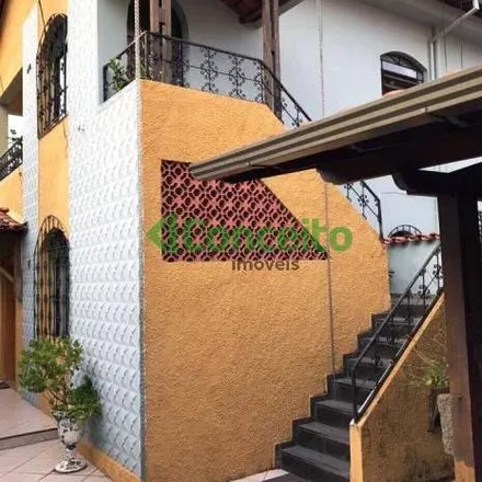 Buy this 4 bed house on Itaú in Avenida Cristóvão Colombo, Savassi