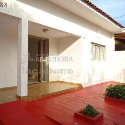 Buy this 4 bed house on Rua Venezuela in Vila Santa Isabel, São José do Rio Preto - SP