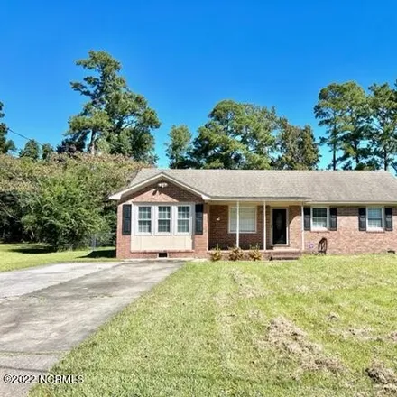 Buy this 3 bed house on 103 Oxford Drive in Montclair, Onslow County
