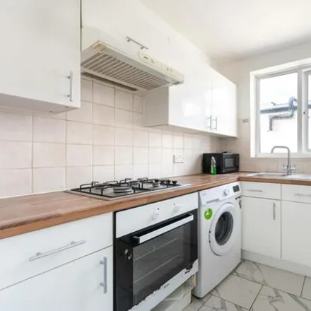 Image 3 - Deacon Road, Dudden Hill, London, NW2 5QJ, United Kingdom - Apartment for sale