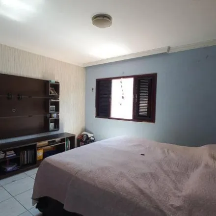 Buy this 2 bed house on Rua Sílvia in Nova Gerty, São Caetano do Sul - SP