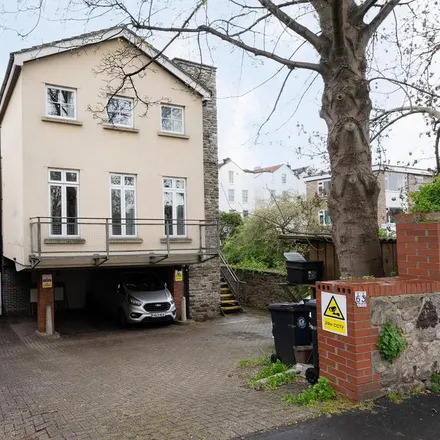 Image 1 - 63 Hampton Road, Bristol, BS6 6HH, United Kingdom - Apartment for rent