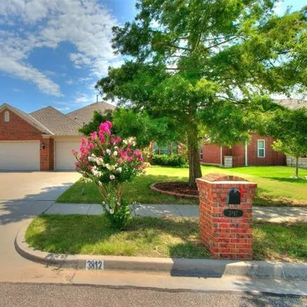 Image 1 - 3812 Stansbury Rd, Norman, Oklahoma, 73072 - House for sale