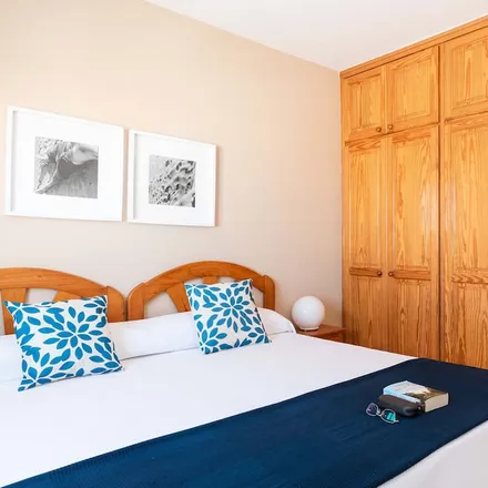 Rent this 2 bed apartment on Supermercado Charco del Palo in Calle Montaña del Mojon, 34