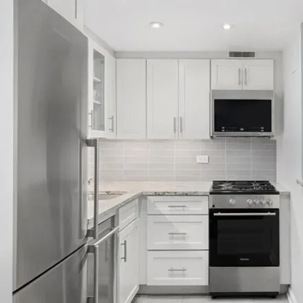 Buy this studio apartment on 5 West 15th Street in New York, NY 10011
