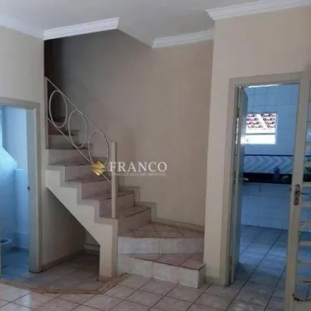 Image 1 - Avenida Voluntário Benedito Sérgio, Barranco, Taubaté - SP, 12050-350, Brazil - House for sale