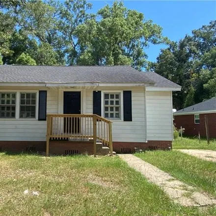Buy this 3 bed house on 617 Westwood Street in Mobile, AL 36606