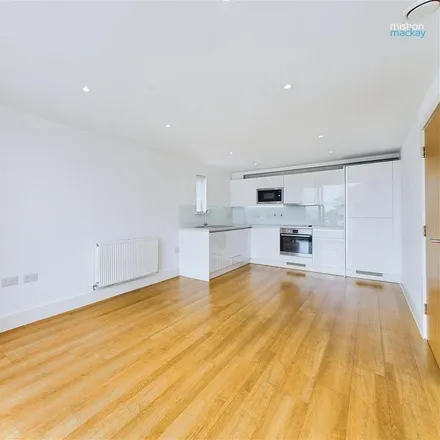 Rent this 1 bed apartment on Cawthorne House in Clifton Hill, Brighton