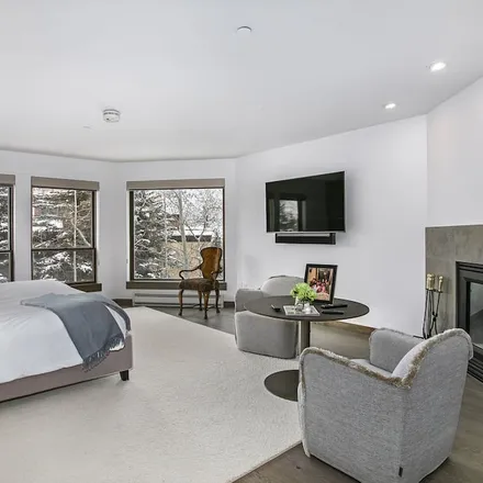 Rent this 6 bed condo on Vail in CO, 81657