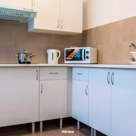 Rent this 1 bed apartment on Carrer de Ciril Amorós in 38, 46004 Valencia
