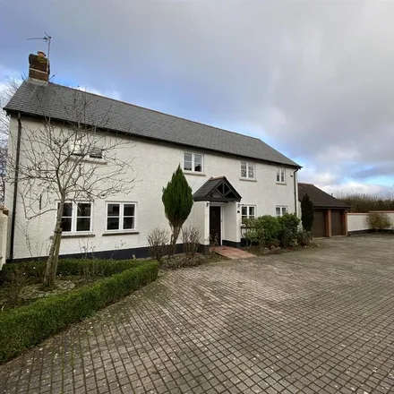Rent this 5 bed house on unnamed road in Mid Devon, EX16 8PP