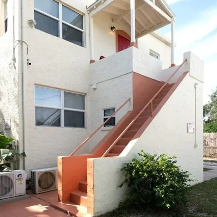 Image 2 - 640 Lincoln Avenue, Melbourne, FL 32901, USA - Apartment for rent