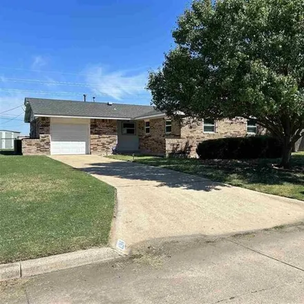 Rent this 3 bed house on 4236 Southeast Ford Road in Lawton, OK 73501