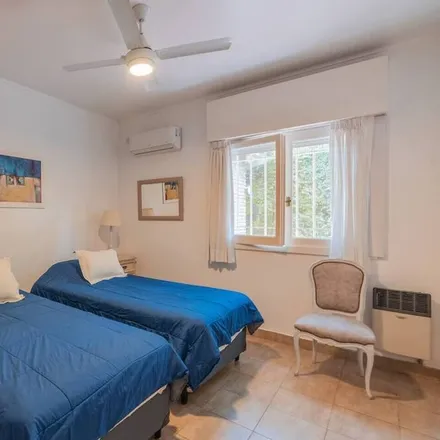 Rent this 5 bed house on Ingeniero Maschwitz in Partido de Escobar, Argentina