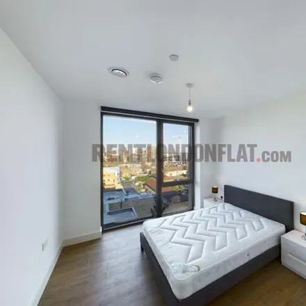 Image 7 - Brunswick Road, London, E14 0PD, United Kingdom - Apartment for rent