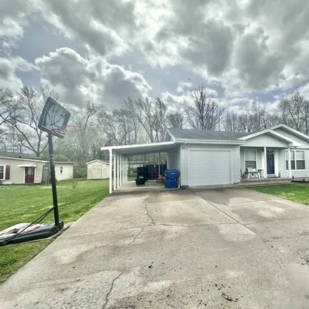 Image 3 - 1659 Saunders Avenue, Milan, Carmi, IL 62821, USA - House for sale