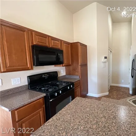 Image 4 - 6729 Lookout Lodge Lane, North Las Vegas, NV 89084, USA - Townhouse for rent
