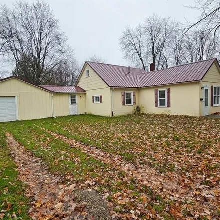 Buy this 4 bed house on 120 Jefferson Street in Sandusky, Sanilac County