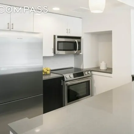 Image 4 - 193 Avenue C, New York, NY 10009, USA - Condo for rent