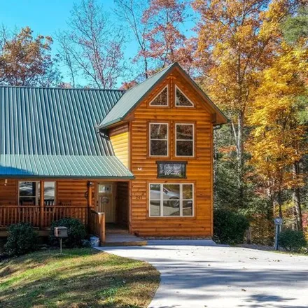 Buy this 3 bed house on 267 Palmer Road in Gatlinburg, TN 37738