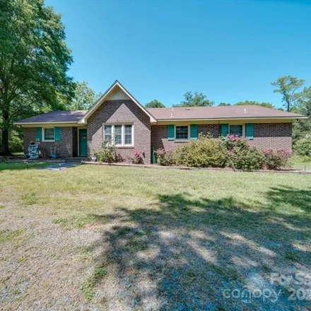 Image 1 - 4305 White Store Road, Allens Crossroads, Wingate, NC 28112, USA - House for sale