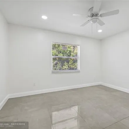 Image 5 - 180 West 15th Street, Riviera Beach, FL 33404, USA - House for sale