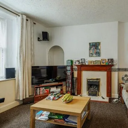 Image 3 - 9 Waverley Terrace, Hawick, TD9 9JT, United Kingdom - Apartment for sale