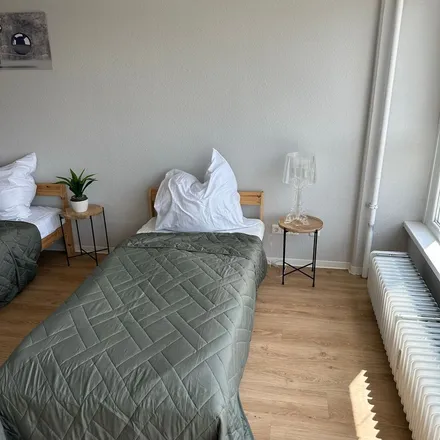 Rent this 6 bed apartment on Friedrich-Ebert-Straße 28b in 59075 Hamm, Germany