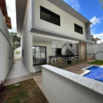 Buy this 3 bed house on Rua Cinco in Centro, Vinhedo - SP
