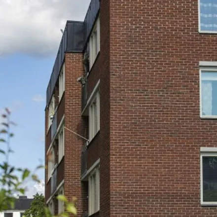 Rent this 3 bed apartment on Vilstastigen in 633 58 Eskilstuna, Sweden
