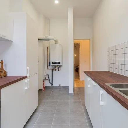 Rent this 3 bed apartment on Reuterstraße 29 in 12047 Berlin, Germany