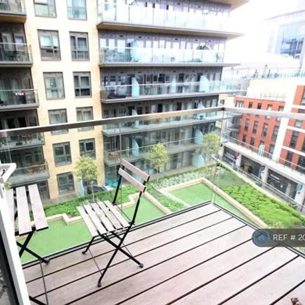 Image 5 - Victoria Square, London, W5 9SE, United Kingdom - Apartment for rent