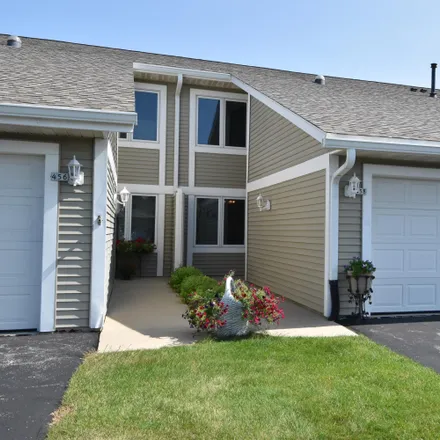 Buy this 2 bed condo on 678 Hartford Square in Hartford, WI 53027