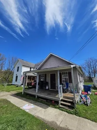 Buy this 3 bed house on 66 North Morris Street in Newark, OH 43055