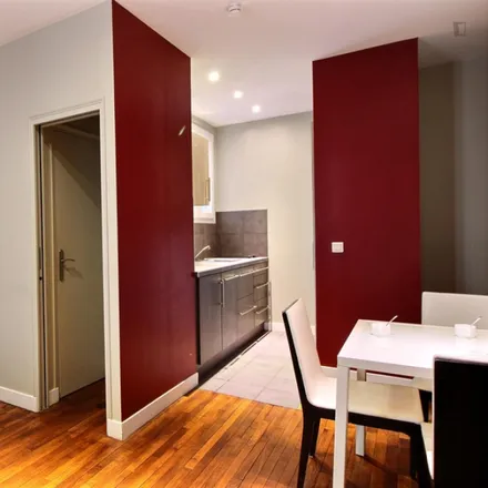Image 8 - 58 Rue Pergolèse, 75116 Paris, France - Apartment for rent