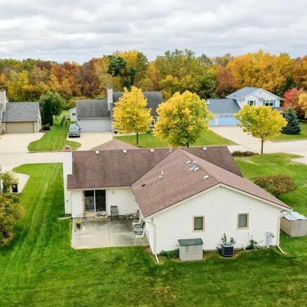 Buy this 3 bed house on 3912 West Leah Avenue in Franklin, WI 53132