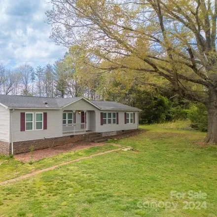Buy this studio apartment on 4041 C and B Farm Road in Catawba County, NC 28613