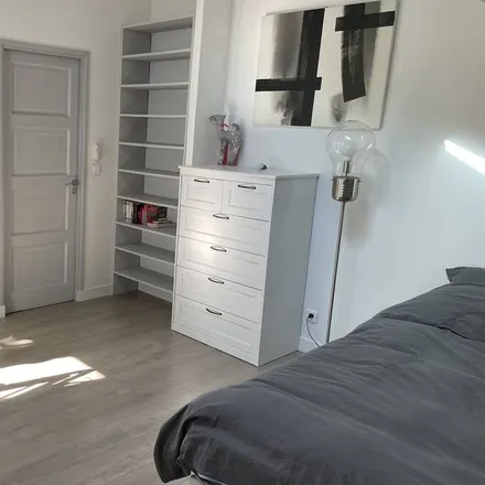 Rent this 1 bed house on 92250 La Garenne-Colombes