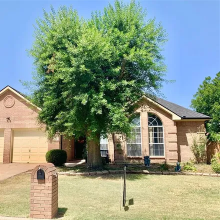 Buy this 4 bed house on 10 Palo Duro Court in Trophy Club, TX 76262