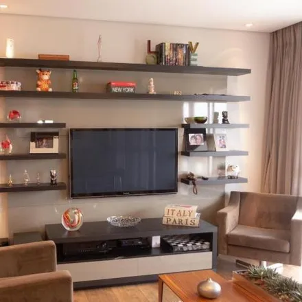 Buy this 2 bed apartment on Escola Estadual João Ramalho in Rua José Bonifácio 102, Centro