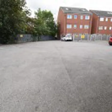 Image 2 - Gorton Road, Stockport, SK5 6RS, United Kingdom - Apartment for rent