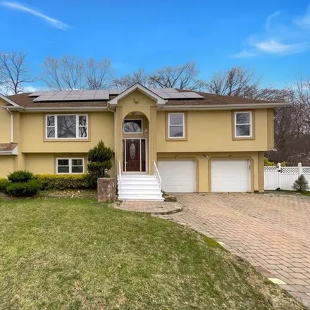Buy this 6 bed house on 96 Herman Drive in Spotswood, Middlesex County