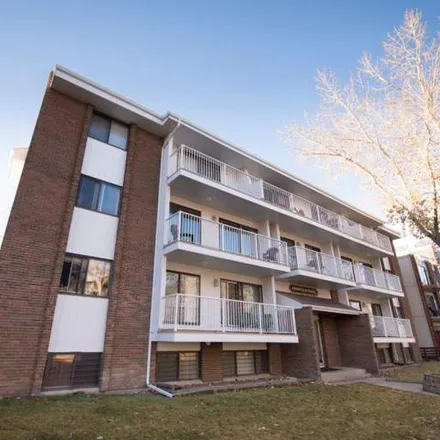Image 7 - Petro Canada;Executive Suites By Roseman, 650 Meredith Road NE, Calgary, AB T2E 5A8, Canada - Apartment for rent