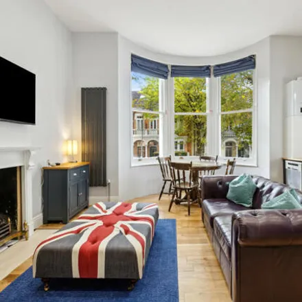 Rent this 1 bed room on 40 Altenburg Gardens in London, SW11 1JD