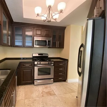 Buy this 1 bed condo on Koval Lane in Paradise, NV 89109