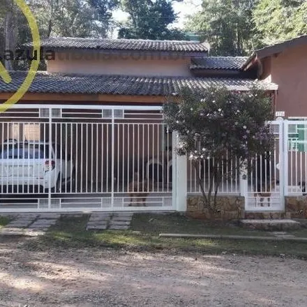 Buy this 5 bed house on Rua Vinte e Três in Jardim Maristela, Atibaia - SP