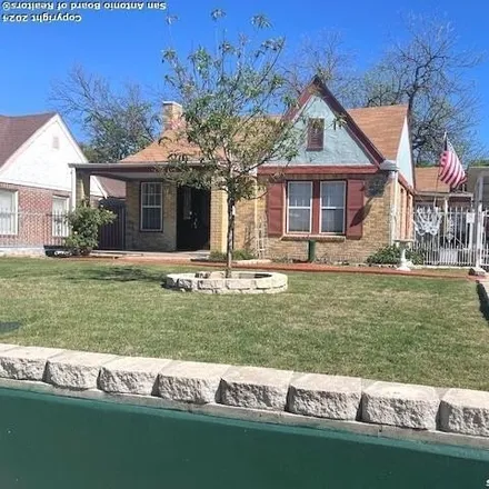 Buy this 3 bed house on 1941 West Mistletoe Avenue in San Antonio, TX 78201