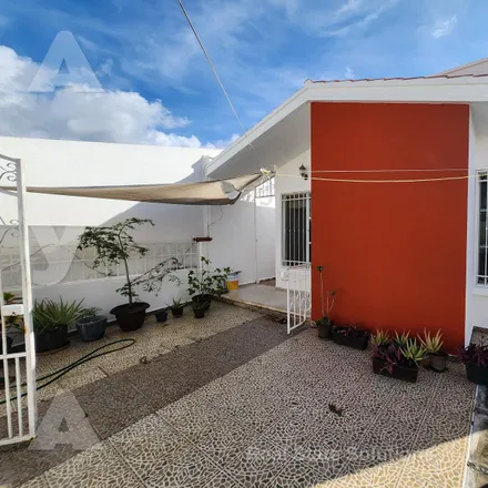 Buy this 4 bed house on Cerrada Osasuna in Gran Santa Fe II, 77518 Cancún